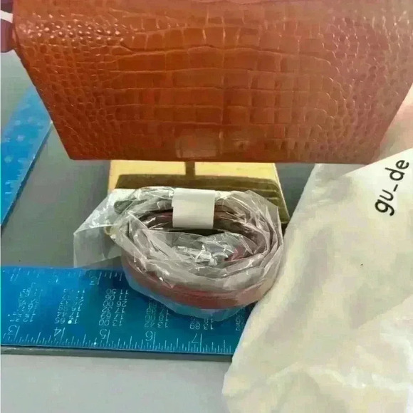 gu_de  Milky Bag.  Three Way Mock Croc Leather Handbag. NWT - Picture 8 of 13